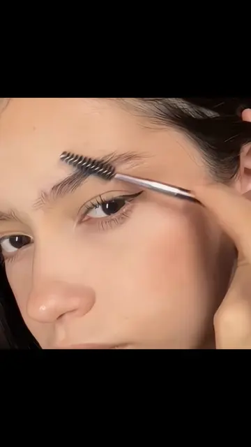 Follow me for 1k 🌼 #eyebrows #straighteyebrows #xyzcba #viral #tutorials 