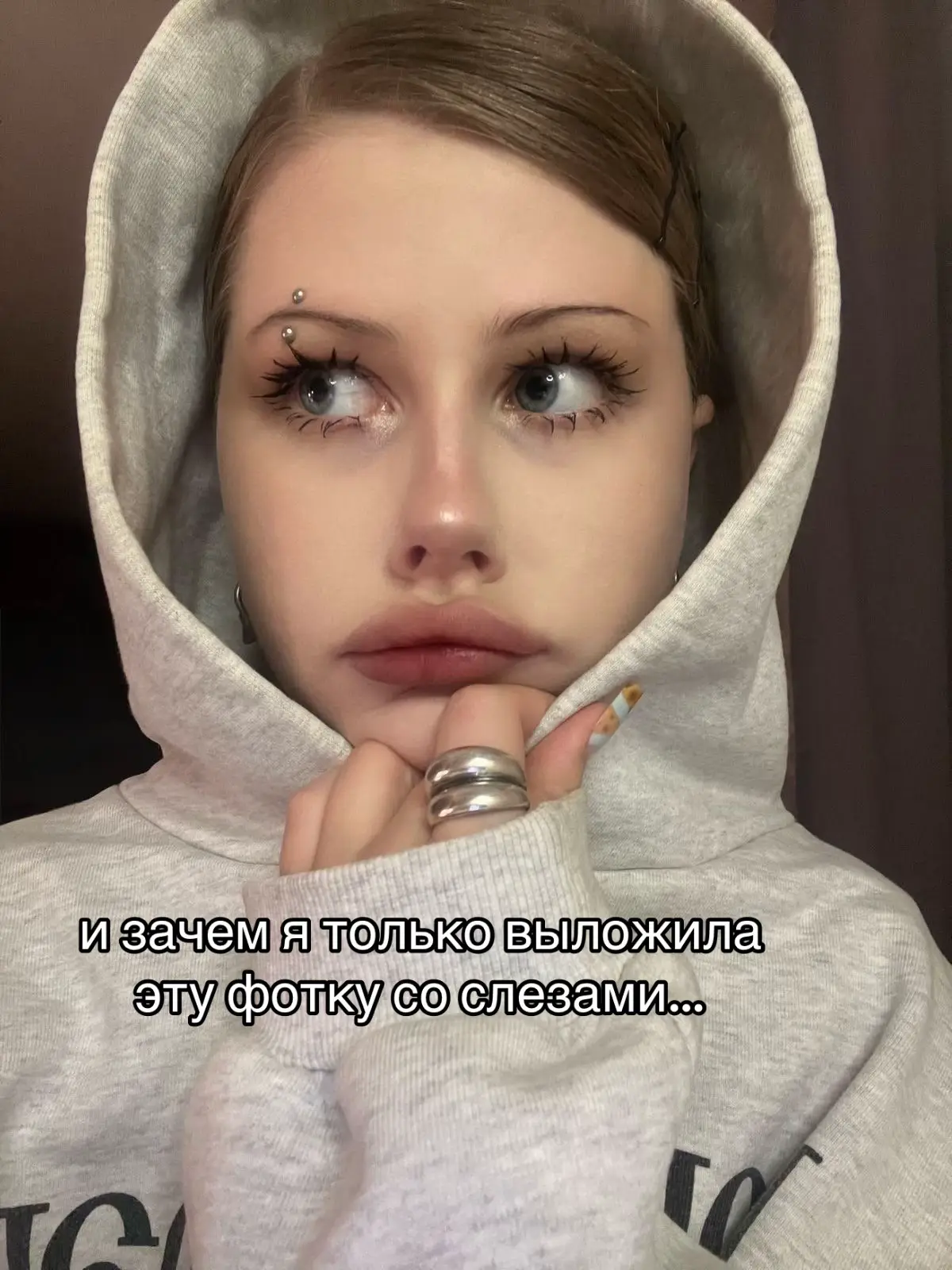 рассказываю, как сделать 👇🏻 1. переходим по шапке профиля 2. находим пост с об