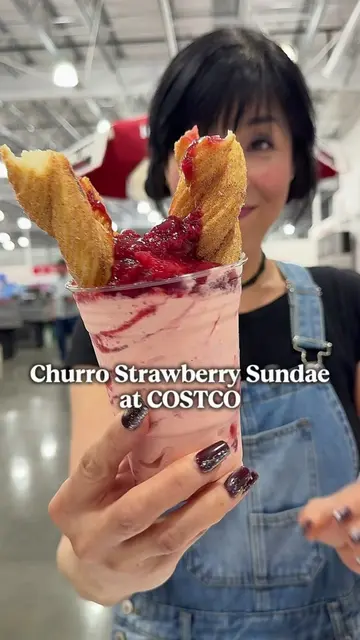 Churro strawberry sundae at Costco! #costco #sundae #churro 
