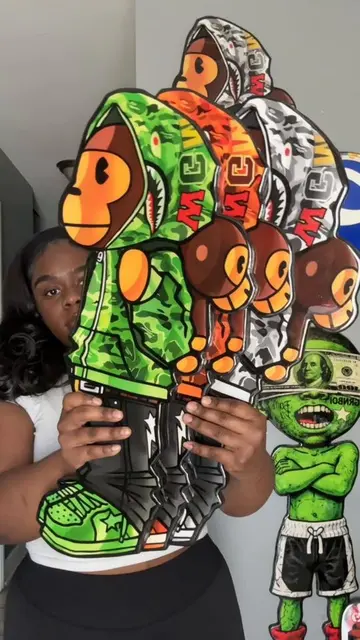 let me show y’all something real quick… 👀🔥 handcrafted wall art for your gamin