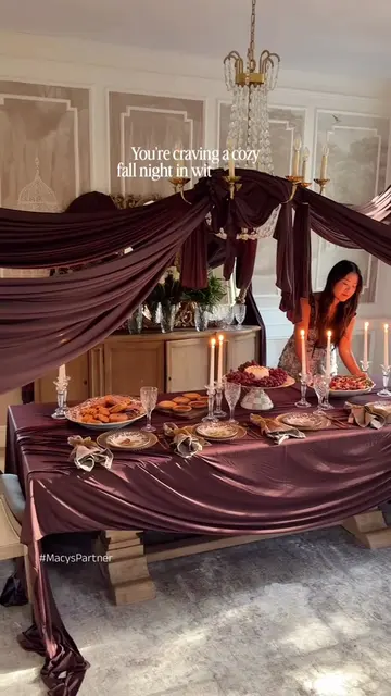 🥹 the coziest  fall tablescape you should recreate! 🍂 From layered brown-toned