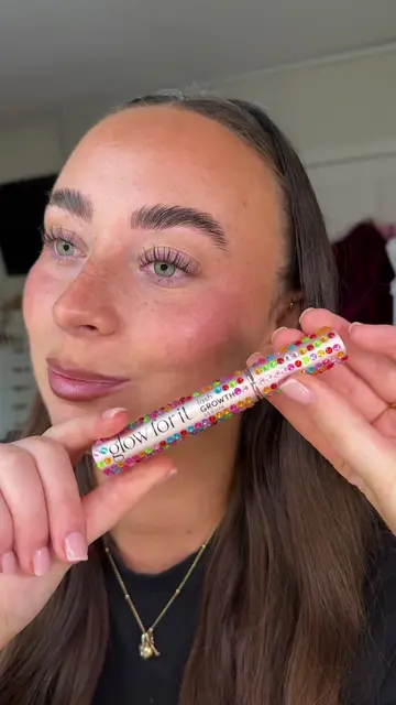 How much can you get it for ??🧚🏼🤪💖 @GLOW FOR IT #glowforit #glowforitlashser