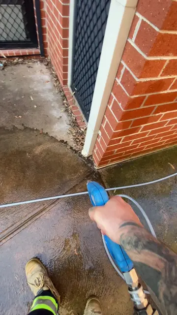 the best kind of therapy comes with a pressure washer 💦😮‍💨 #pressurewashing #