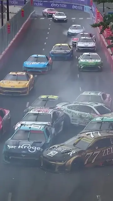 🎺 We’re all just blocking the street. #nascar #hocevar #carsonhocevar #familygu
