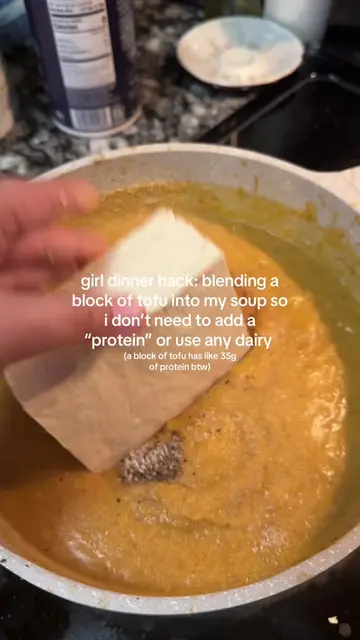 Instead of cheese, I used nutrional yeast for the cheesy flavor!  Potato Soup (s