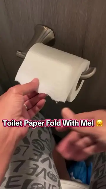 Toilet paper fold 🧻 #fyp #origami 