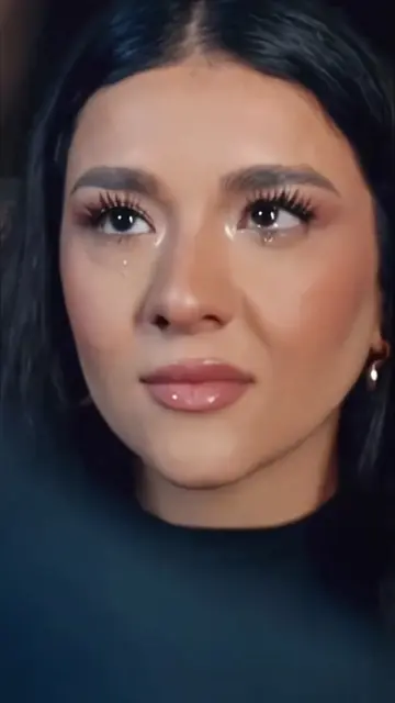 Yapay zeka ile kızlar için üzgün kız ağlayan video ve üzgün ağlayan video yapmay