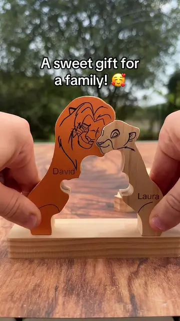 They loved it 💕#family #familylove #gift #woodart 