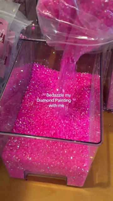 Bedazzle my new diamond painting with me! #rhinestoneart #bedazzle #GirlsNightId