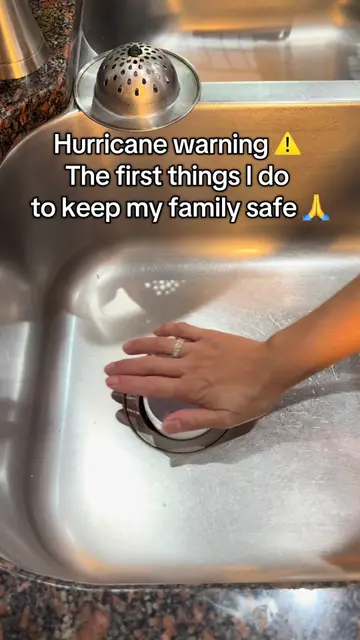 🚨The first things I do to keep my kids safe during a Tornado / Hurricane .For n