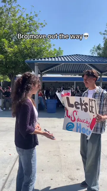 Bro move out the way💀 #fyp #viral #hoco #funny 