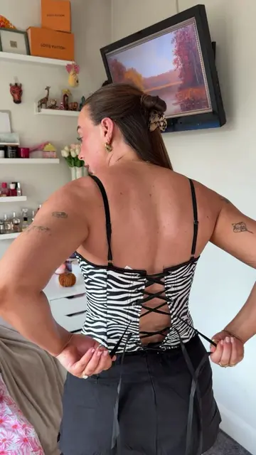 🦓🦓🦓🦓 #zebraprint #zebraprintcorset #zebraprinttop #eveningtop #corset