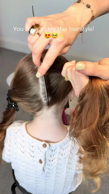 This is how we get so much volume in our ponytails! 😍🤩 Have you tried this hai