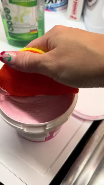 Clean and scrub the sink until it sparkles with The Pink Stuff paste! It’s the b