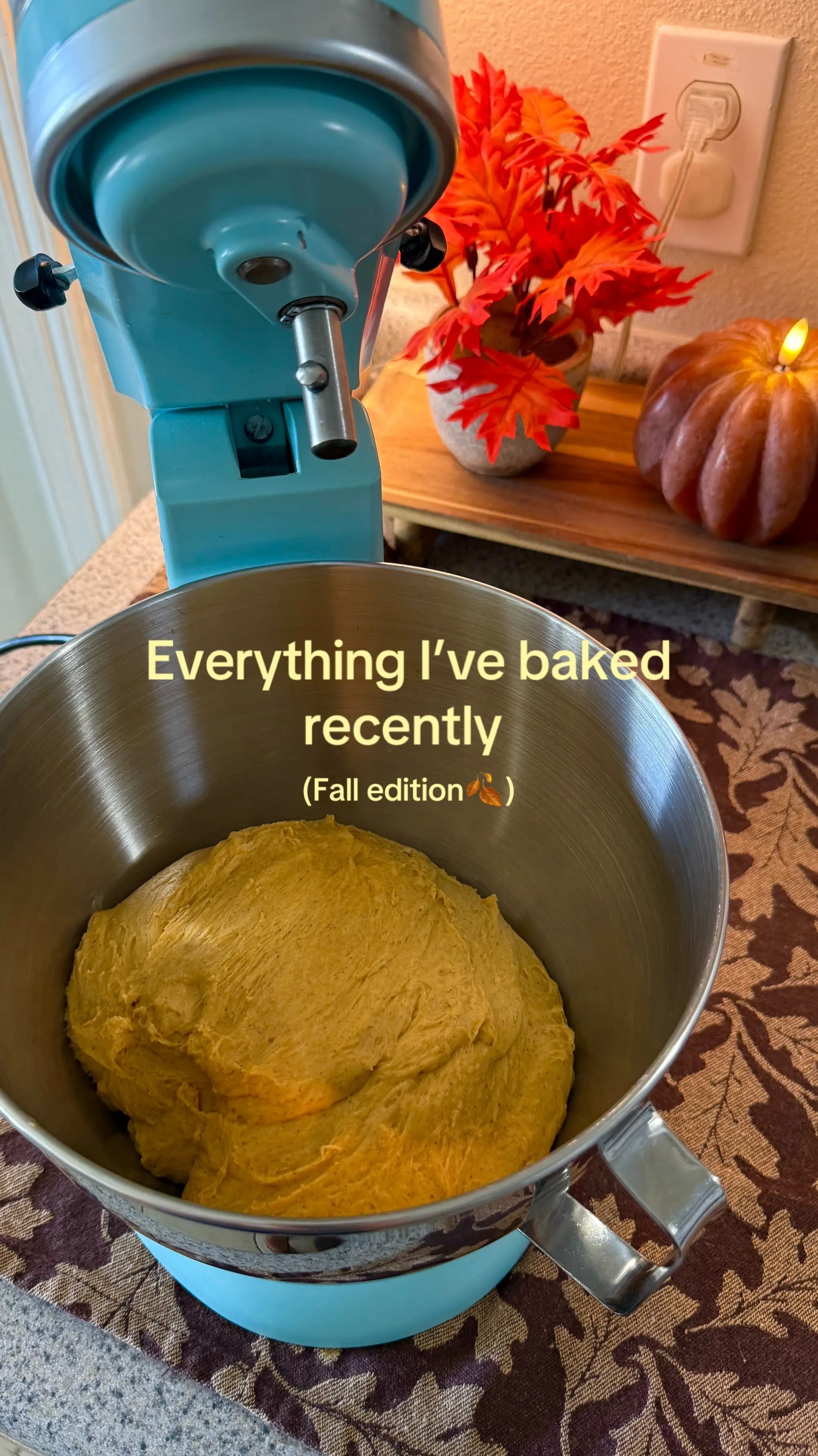 #fallrecipes #fallbaking #pumpkinrecipes #bakingideas #bakinginspo 