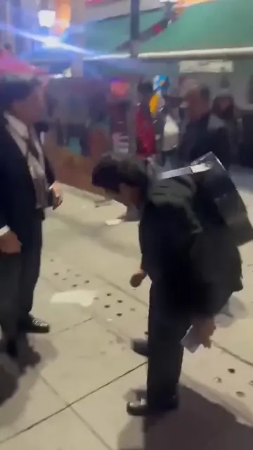 Se enfrentan dos músicos en la Plaza Garibaldi, en Ciudad de México, presuntamen