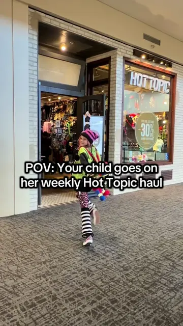 Just our regularly scheduled financial irresponsibility 🖤💸😂 #HotTopic #HotTop