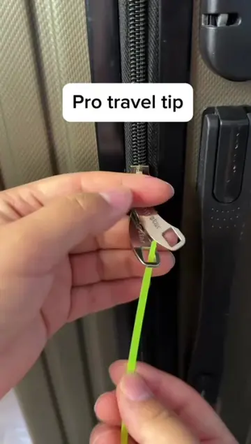 I wish I knew this sooner🤩  #lifehacks #travelhacks #tourist #airport #tipsandt