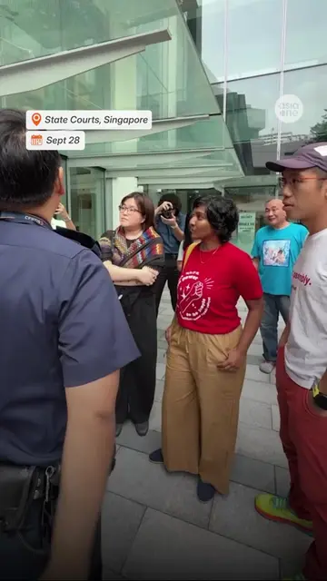 A brief commotion erupted earlier today (Sept 28) when security guards barred se