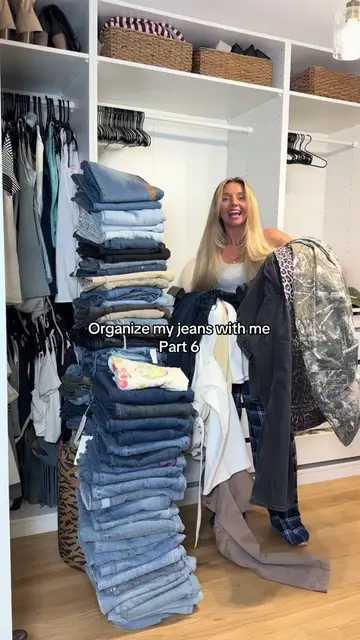 Time to hang up all of the jeans 👖🤞🏼 #closetorganization #closetcleanout #cle