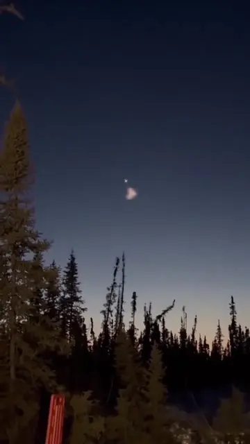 Watch to the end, this is WEIIIRD man. Remote drillers in Canada’s Yukon. This c