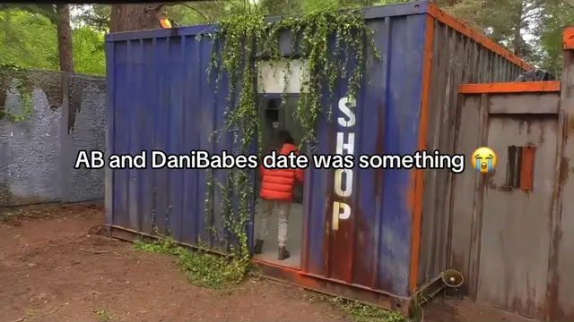 uhm🫣 #fyp #sidemen #outside #ab #danibabes 