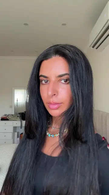 me & my gym hair finally reached a peace treaty. Here’s how 💋💭 #vichyegypt #de