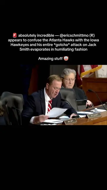 🚨 absolutely incredible — @ericschmittmo (R) appears to confuse the Atlanta Haw