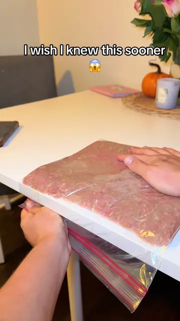 Helpful kitchen hack I wish I knew sooner ✨ #KitchenHacks #CookingHacks #momhack