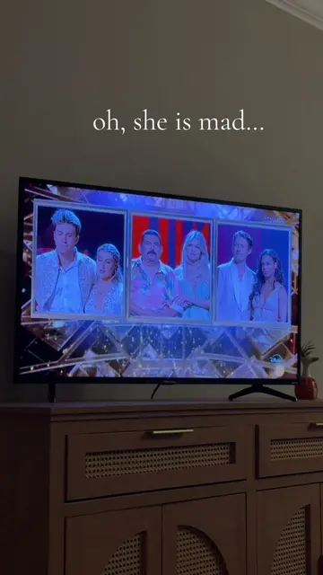 she is mad #dwts #dancingwiththestars #dwtstour #dwtspros #dancing 