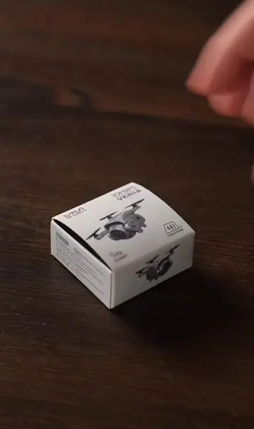 HOVERAir VERSA Miniature Unboxing 🚁 | This Tiny Camera Can FLY! 🤯A camera that