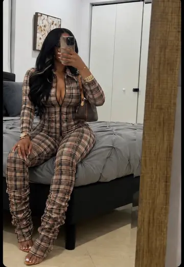 Plaid but make it fitted 😭🤎 this whole look is giving fall date night. #FitChe