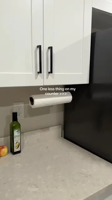 Finding little ways to free up space in my home 🤍 #papertowel #KitchenHacks #ki