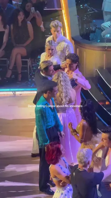 we love to see the judges giving helpful feedback👏👏👏 #dwts #derek #connor #ju