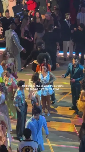 We love our confused king🤭 @Jan Ravnik  #dwts #jan #funny #confused #dancingwit
