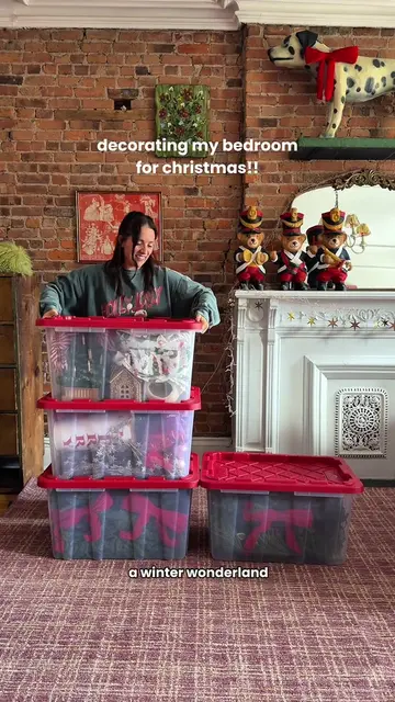 Starting to decorate my bedroom for Christmas!! I’ve learned a lot about decorat