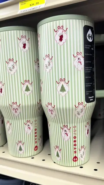 Hydrojug Christmas tumblers at Murdochs 🎄 #murdochs #hydrojugtumbler #christmas