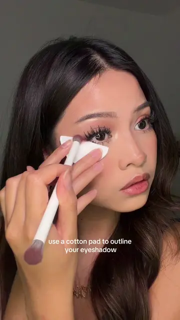 I wish I knew this hack when I first started using eyeshadow😩 (IC: @Oriana D'Ho