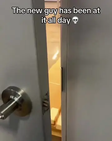 Brain rot has entered the workforce 💀(🎥:@Wilson @Finn.hatch) #fail #constructi