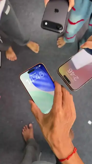 #iPhone 