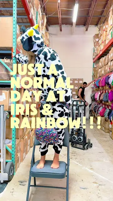 Just another totally normal day at Iris & Rainbow 😂🌈✨ You never know what’s go