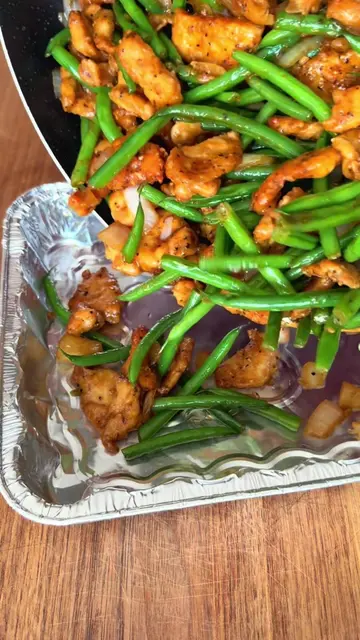 Green bean chicken stir fry 🔥 #Foodie #chickenstirfry #homemade #EasyRecipe #di