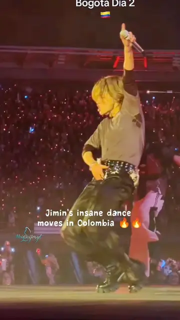 OMG 😱 😱 😱 This is stage commander Jimin at his very best. 🔥🔥🔥 The confiden