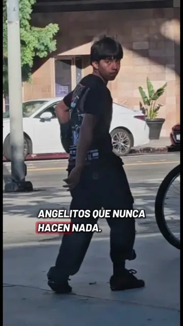 desde morros haciendo sus desmadres, que desagradable ver esto. downtown los Ang