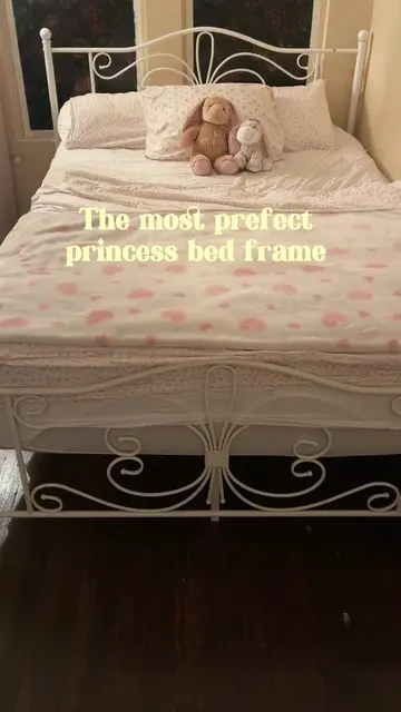 The cutest bed frame you can get that is affordable and actually sturdy 😫💕 #co