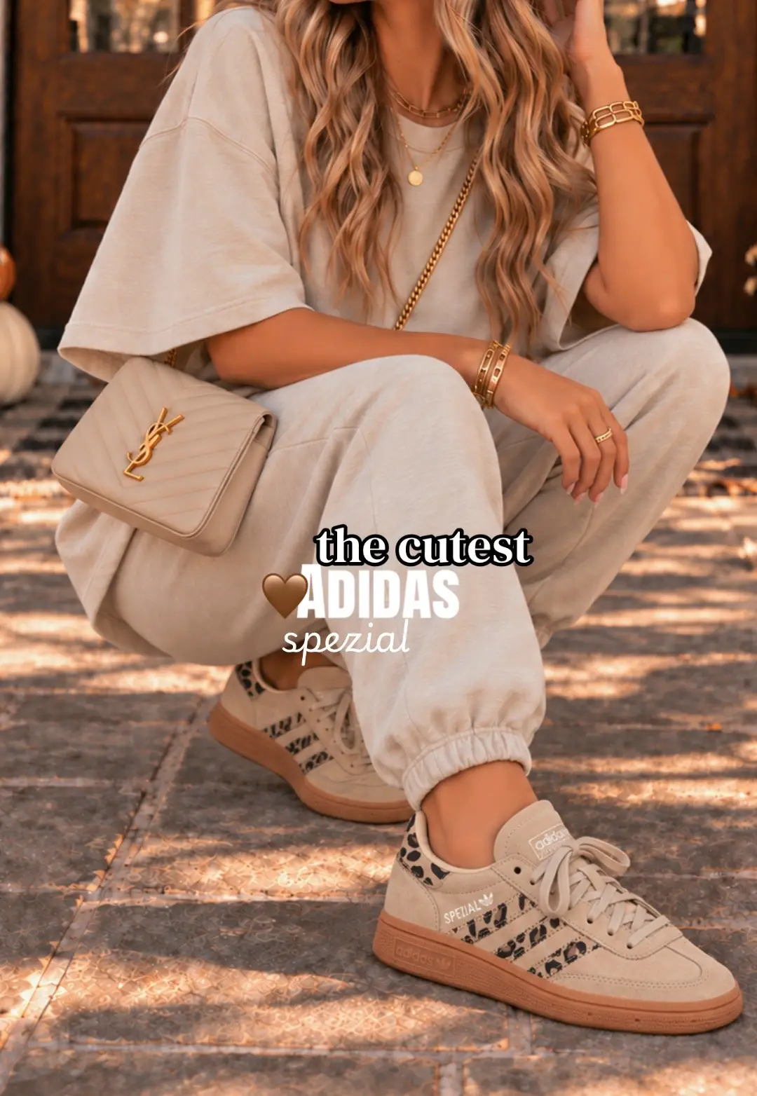 A neutral fall outfit with the cutest little leopard twist 🤎 These adidas Handb