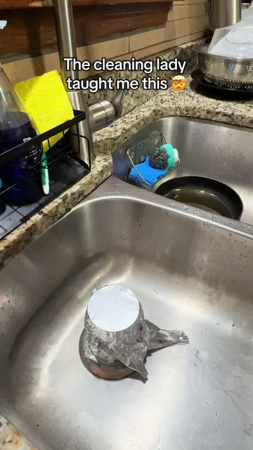The life hack that just changed my life 🤯 Stop pouring oil down the drain 😱do 