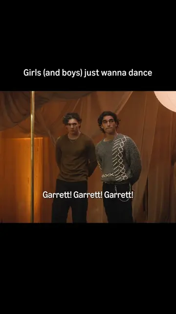 The new go-to move 📺: #OffCampus