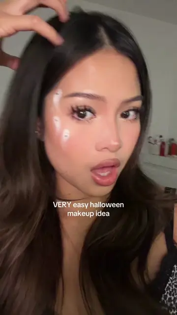 mini ghosts makeup idea🤍👻 (ic @lifeascarmen)    