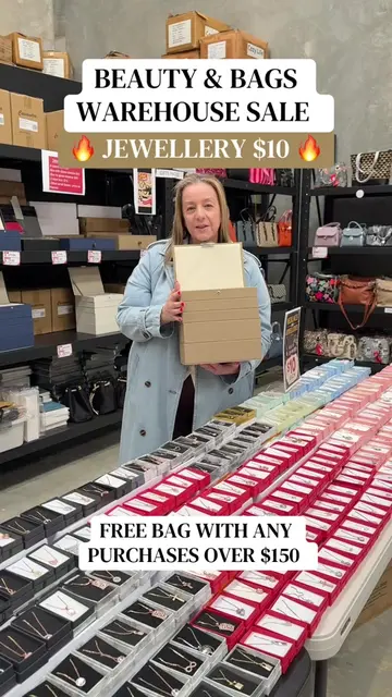💄👜 BEAUTY, BAGS & MORE PRICES FROM JUST $3 🤯 Melbourne, this one is HUGE! The